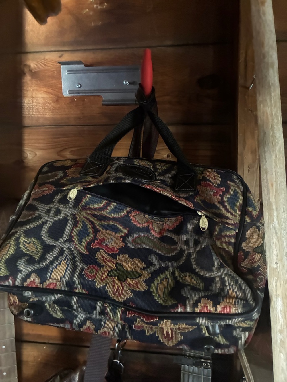 Vintage Ricardo Beverly himTapestry Floral Weekender Bag in Black and Multicolor